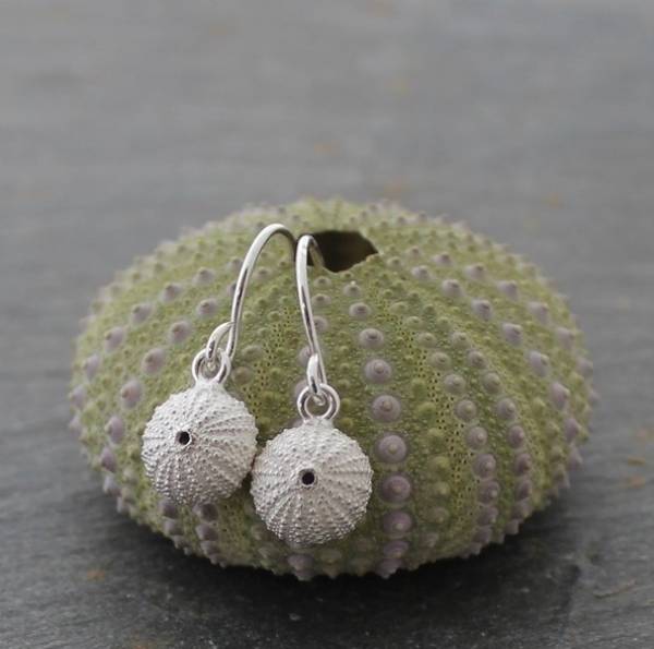 - a , silver Jewellery by Fay Page, measuring 1 x 1 cm (H x W) £96